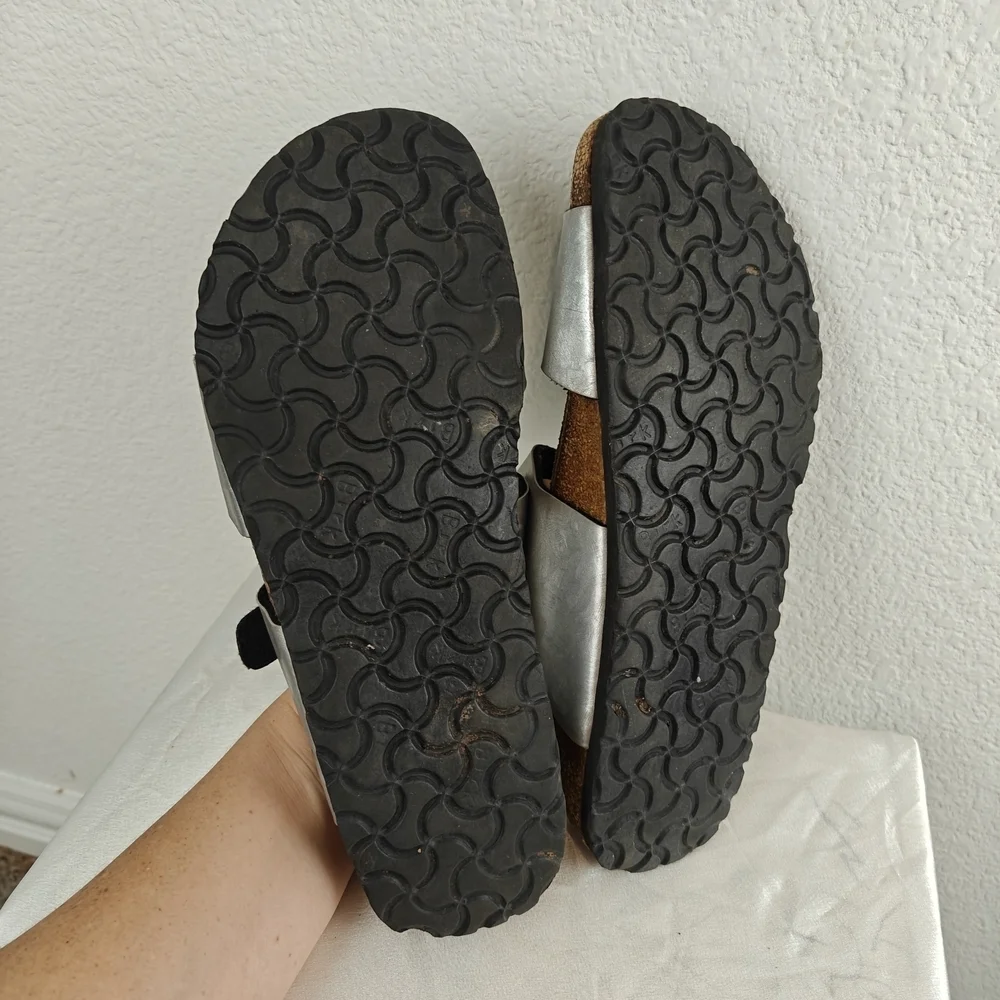 Birkenstock Silver Sandals Papillio Sydney Size 10 Women's Narrow - Picture 11 of 12